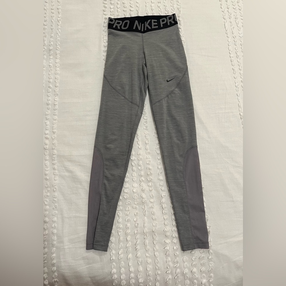Nike Pro Women's Grey Leggings